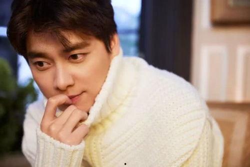 圈内爆料郑爽李易峰,娱乐圈新恋情引发热议!” 第3张 圈内爆料郑爽李易峰,娱乐圈新恋情引发热议!” 第3张